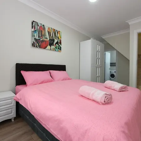 Uzay 1 * Istanbulská provincie