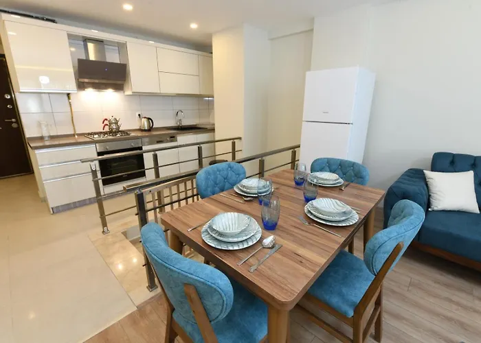 Uzay 1 Apartahotel 4*