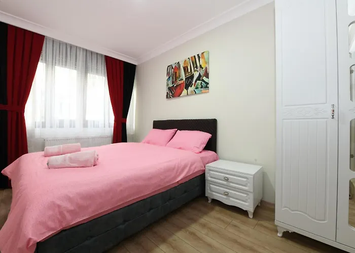 Uzay 1 Apartahotel 4*